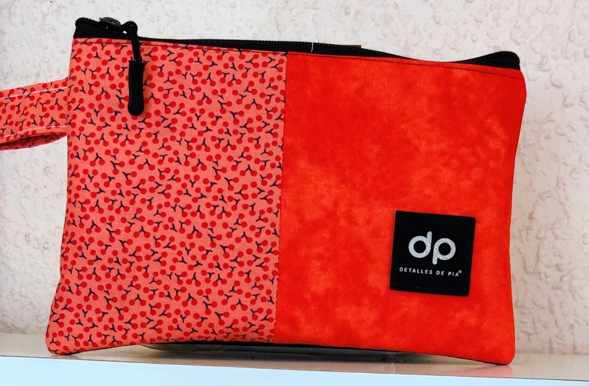 Estuche unisex mezclilla y algodón.